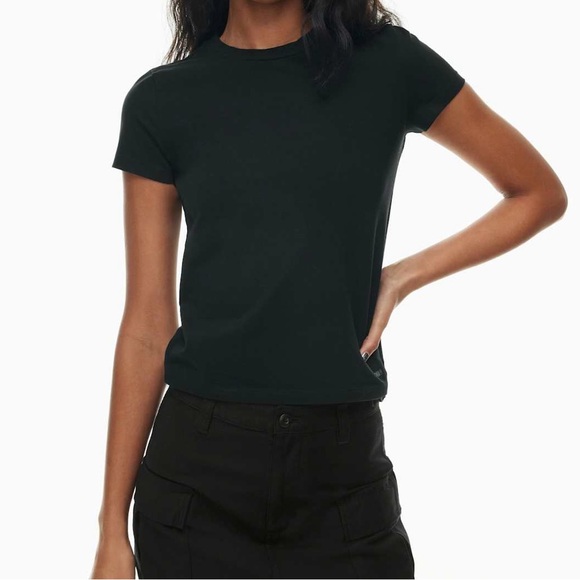 Aritzia Tops - TNA Aritzia Black Hold It Short Sleeve T-Shirt